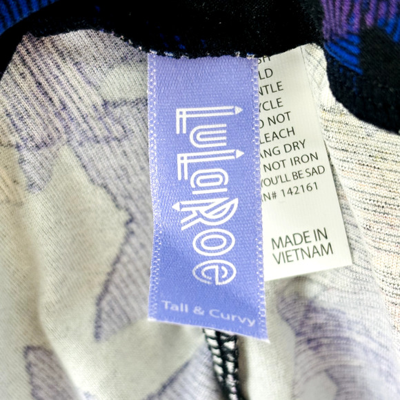 Lularoe Disney Mickey Mouse Star Leggings Allover Print Multicolor Tall & Curvy - Picture 7 of 9